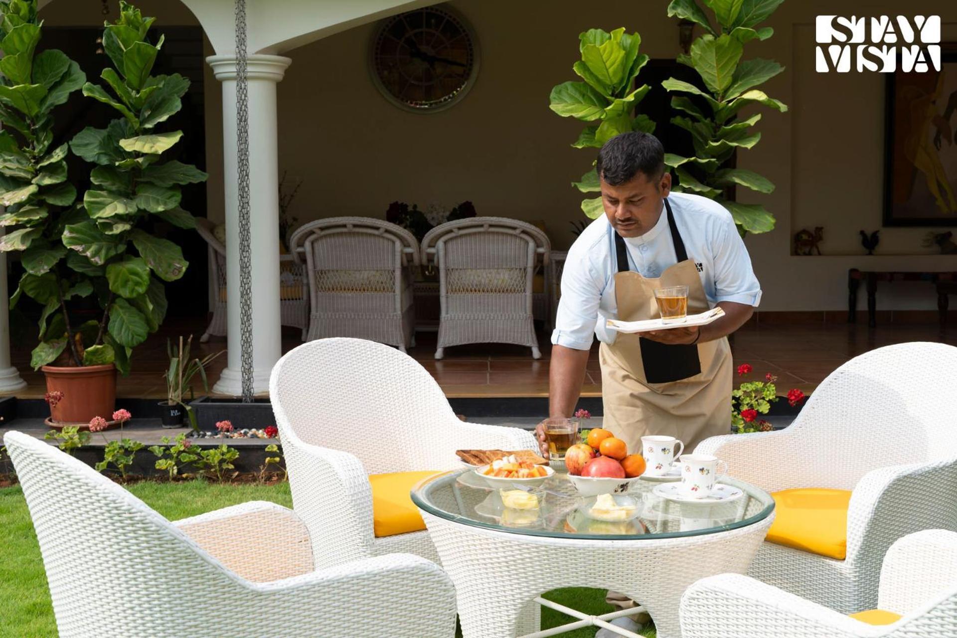 Stayvista At Silver Oak Farm - Breakfast Included Bengaluru Zewnętrze zdjęcie